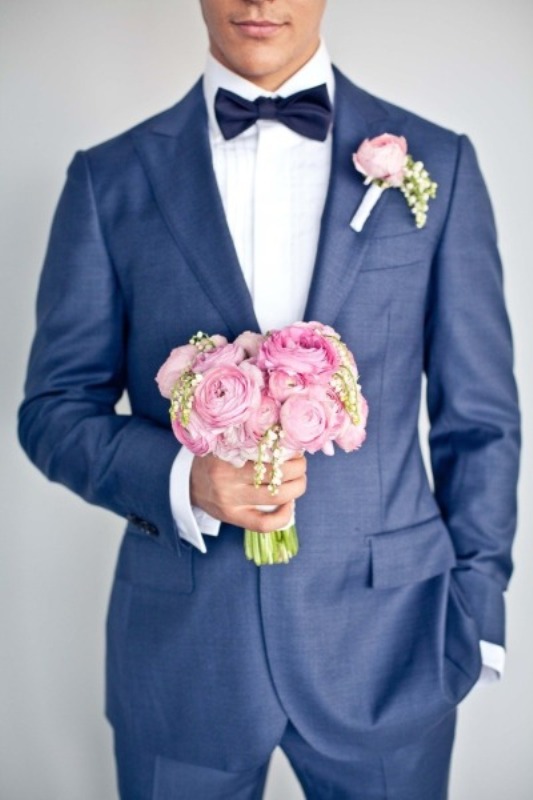 hot-2014-wedding-trend-navy-suits-for-grooms-10