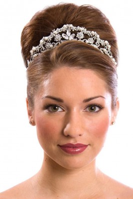 new-and-amazing-range-of-wedding-tiara-2015-collection-14