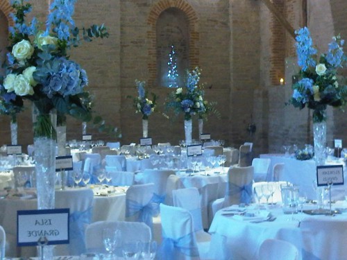 tall-table-tops-for-wedding-with-hydrangea-delphinium-556bc75122fa8
