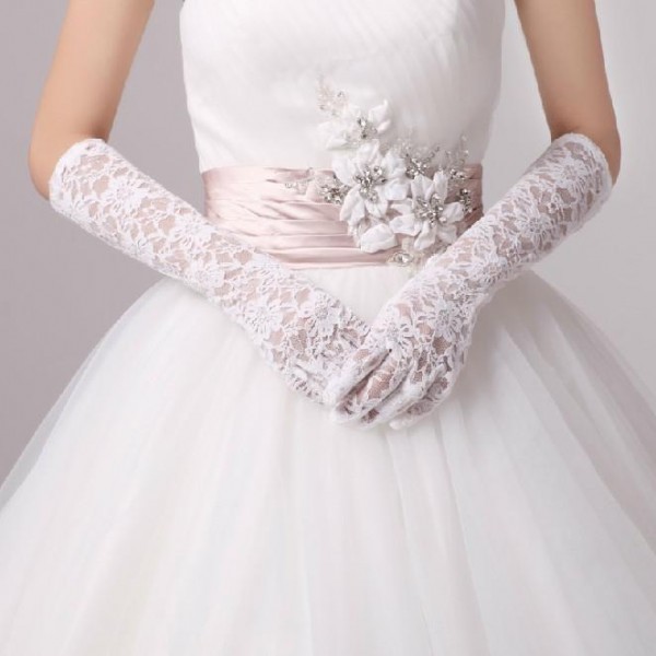 long-white-lace-gloves-bridal-gloves-wedding