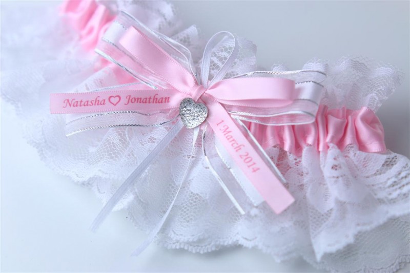 pink-white-garter