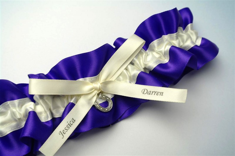 purple-wedding-garter