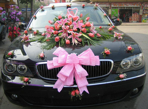 Wedding-Car-Decorations-ideas (1)