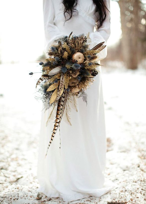 winter-wedding-bouquet-04_detail