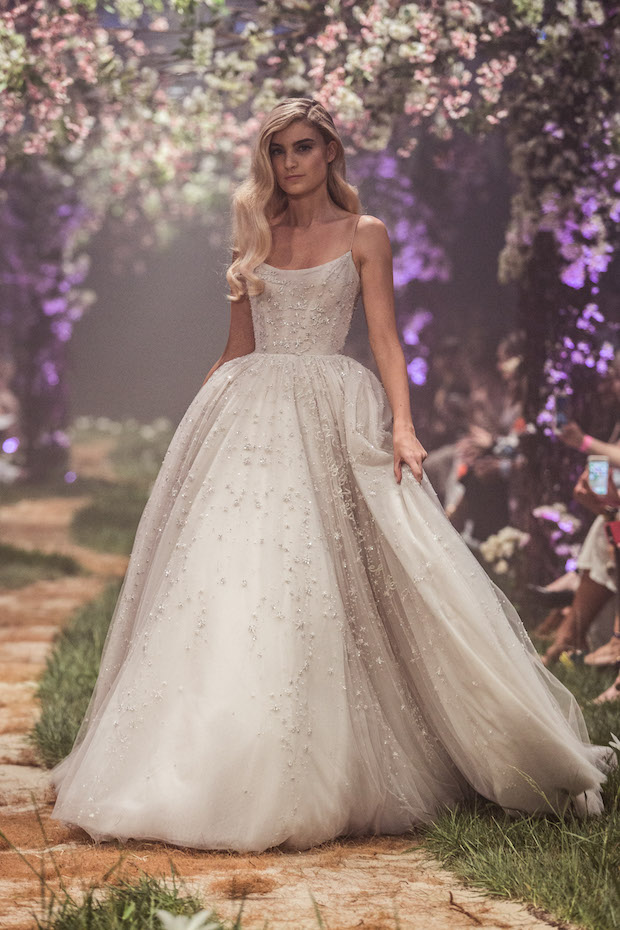 Однажды во сне: Paolo Sebastian. Свадебные платья 2018      (35 фото)