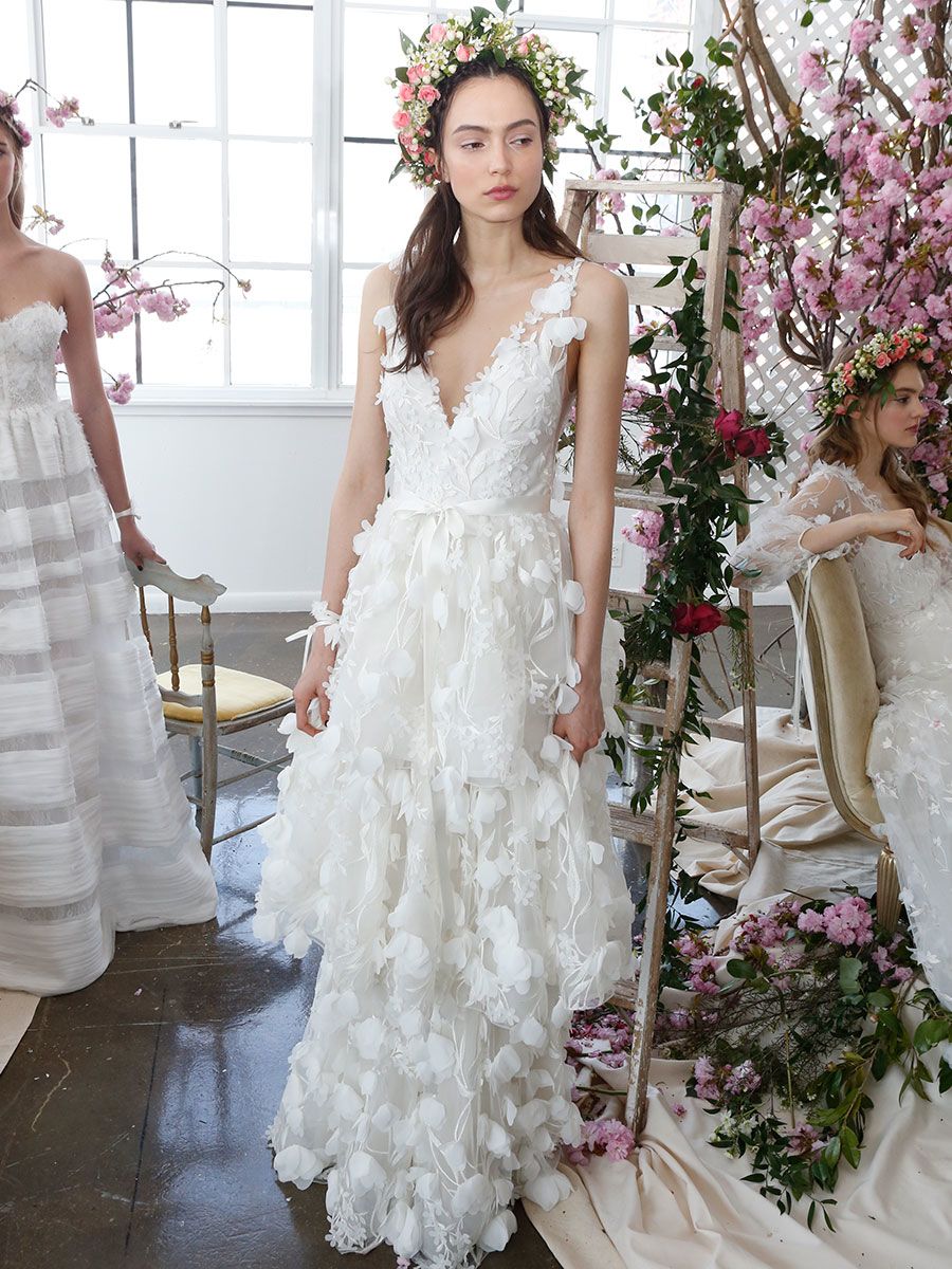 Marchesa Notte Bridal 2018: свадебные платья вдохновленные природой с впечатляющими деталями