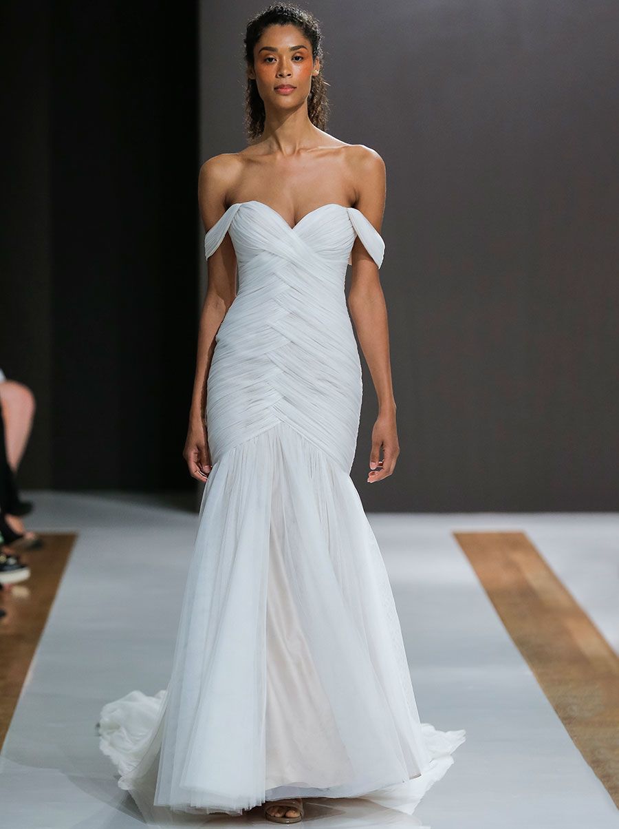 Mark Zunino  2018: Неземные, но гламурные свадебные платья