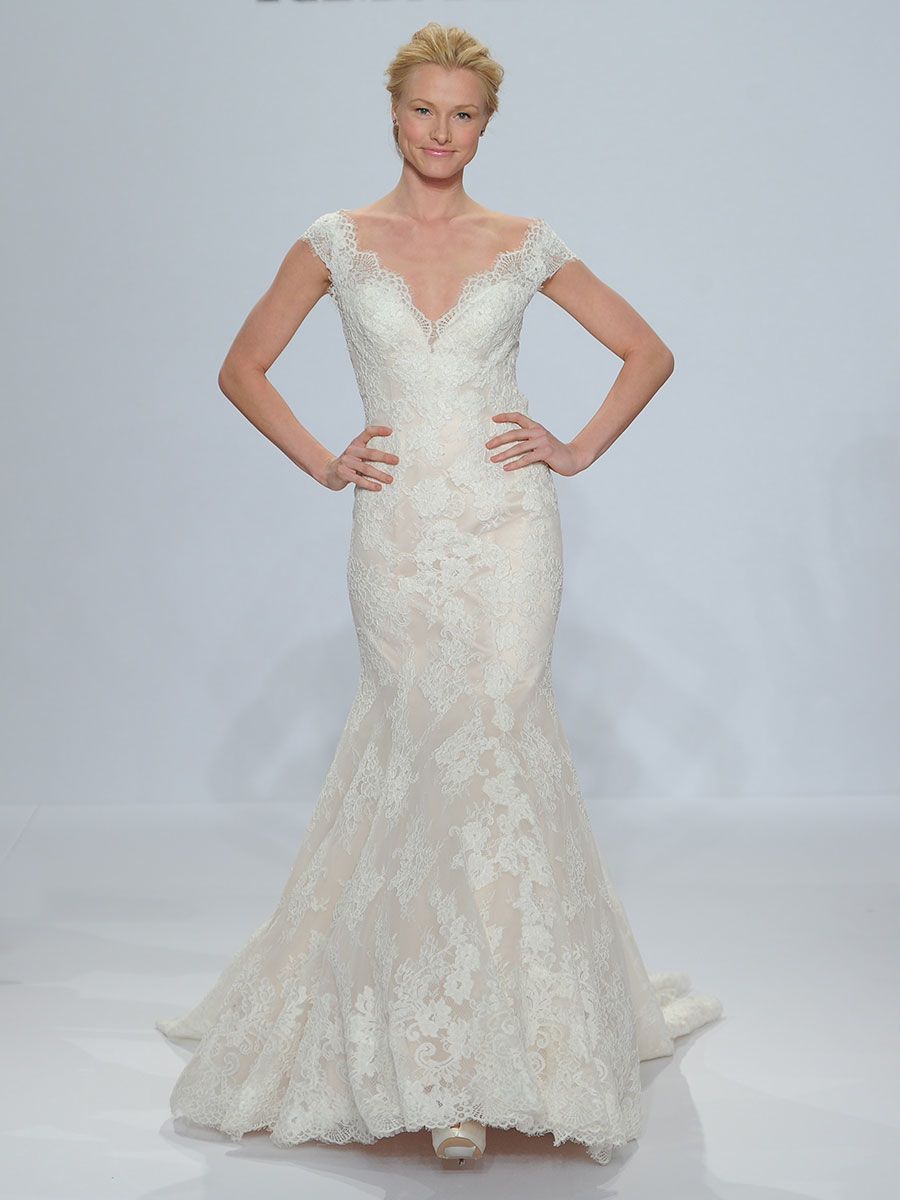 Randy Fenoli 2018: мерцающие свадебные платья делают гламурное заявление