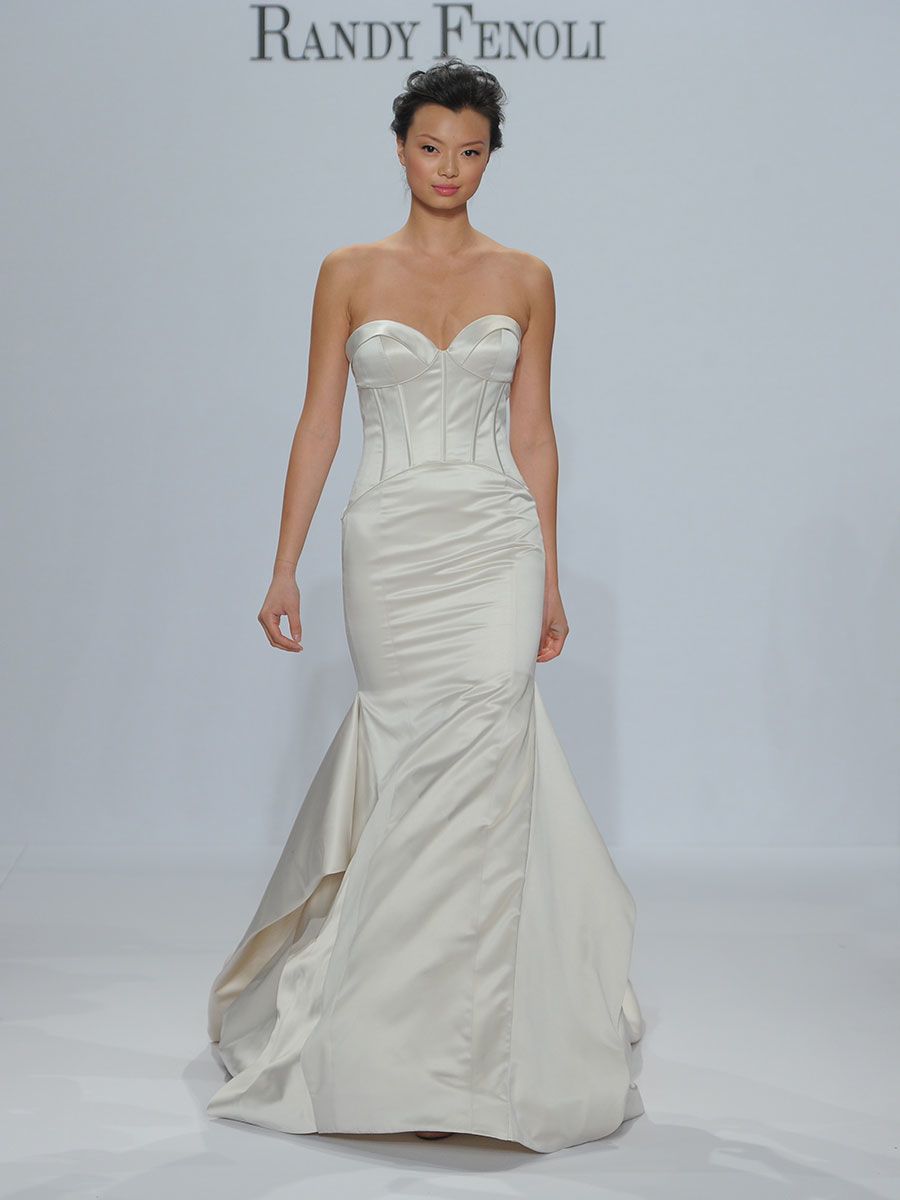 Randy Fenoli 2018: мерцающие свадебные платья делают гламурное заявление