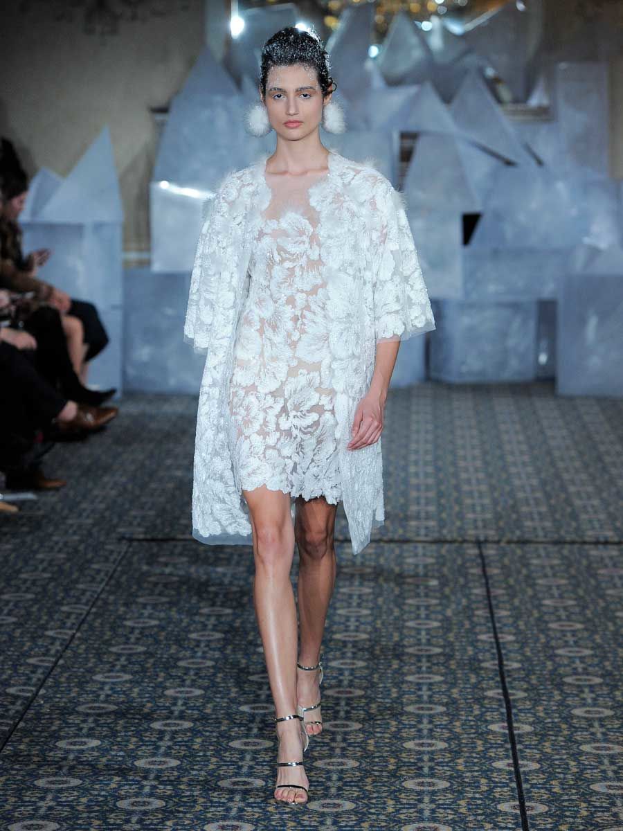 Mira Zwillinger Весна 2019: Ледяные королево-вдохновленные шедевры
