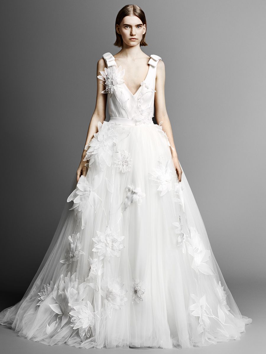 Viktor & Rolf Весна\Лето 2019: неземные детали