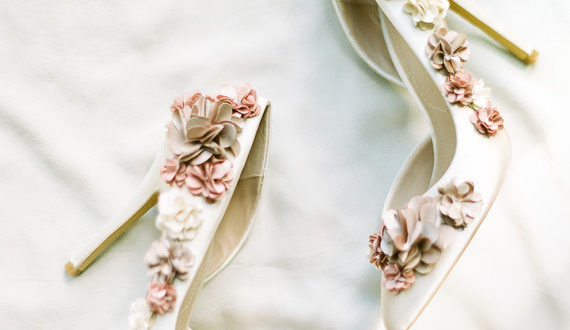 Имеет ли значение стиль вашей свадебной обуви, если ее не будет видно под платьем?