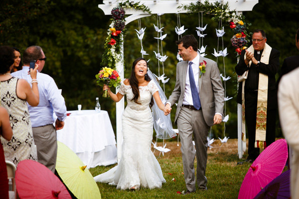 50 идей использования в свадебном декоре бумажных элементов (50 фото)