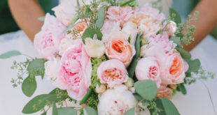 Флористы указывают на цветы, которые следует избегать в вашем весеннем свадебном букете