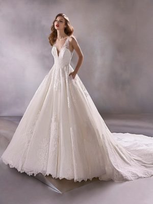 Неделя свадебной моды: свадебные платья от Pronovias (60 фото)