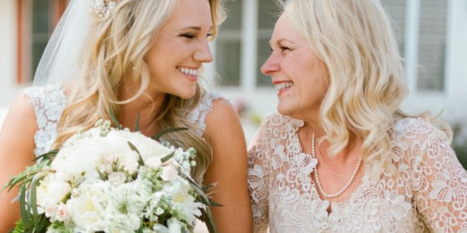 13 способов пригласить маму на свадьбу