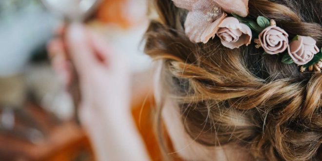 Как определить, какой должна быть ваша свадебная прическа и макияж