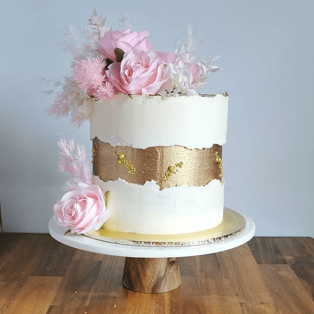 Последний тренд: свадебные торты 2021