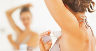 Борется ли натуральный дезодорант с запахом?