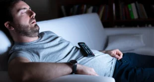 Как влияет сон с включенным телевизором на качество вашего отдыха по мнению экспертов