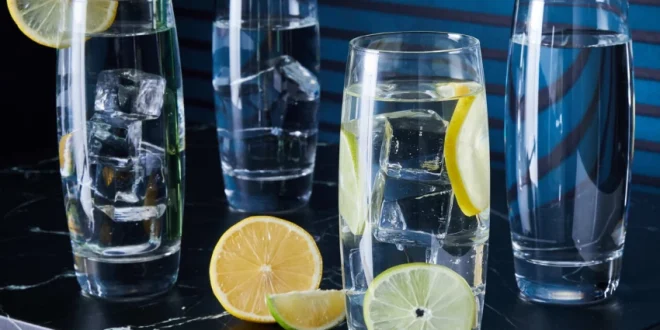 Простые способы пить больше воды