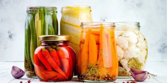 Эксперты назвали лучшие ферментированные продукты для кишечника